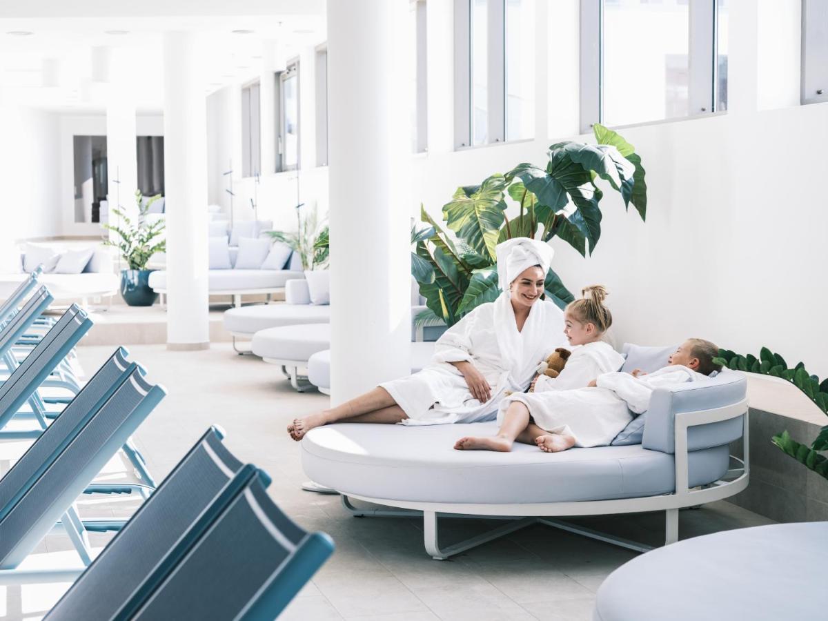 Falkensteiner Family Hotel Diadora Petrcane Buitenkant foto The spa at the Grand Hotel